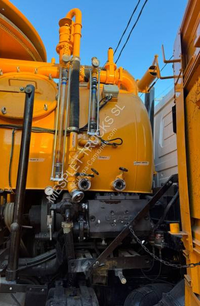 Mercedes Actros 2544 - Limpieza de alcantarillado: foto 3 Mercedes Actros 2544 - Limpieza de alcantarillado: foto 3