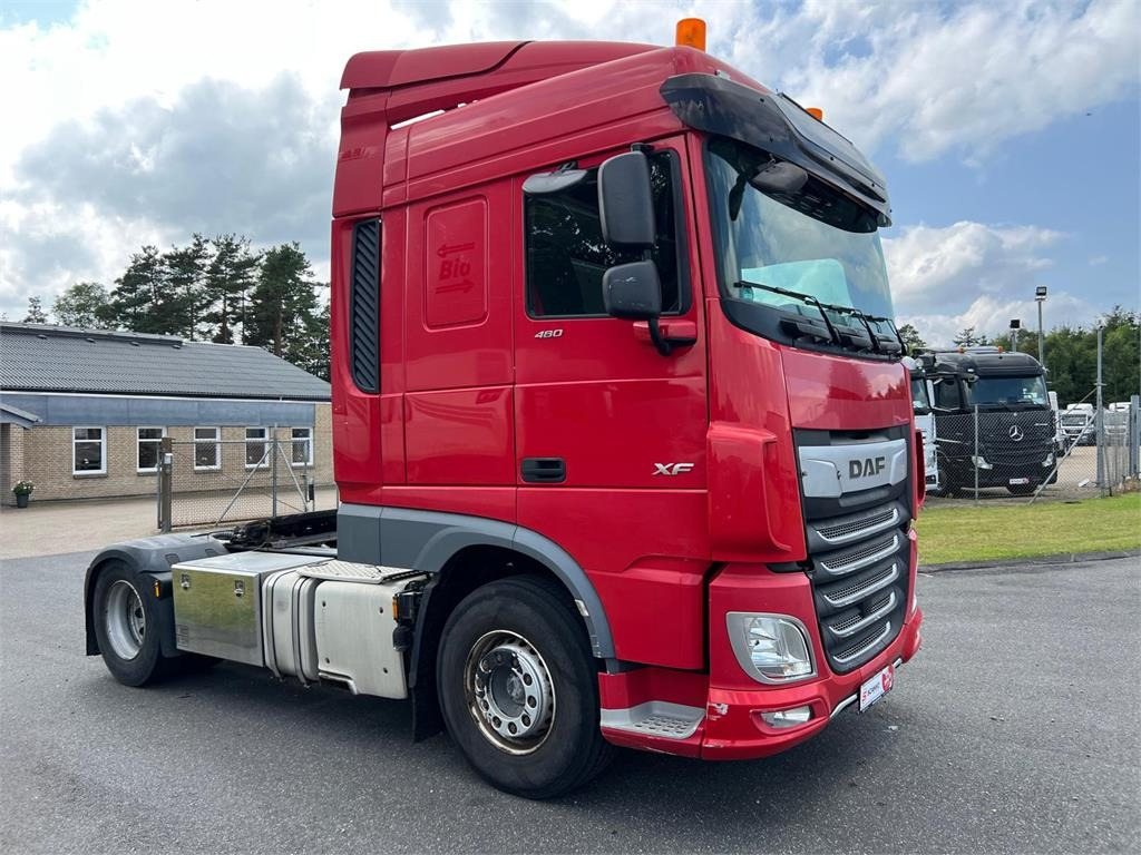 DAF XF 480 TF - hydraulik kit - Cabeza tractora: foto 2 DAF XF 480 TF - hydraulik kit - Cabeza tractora: foto 2