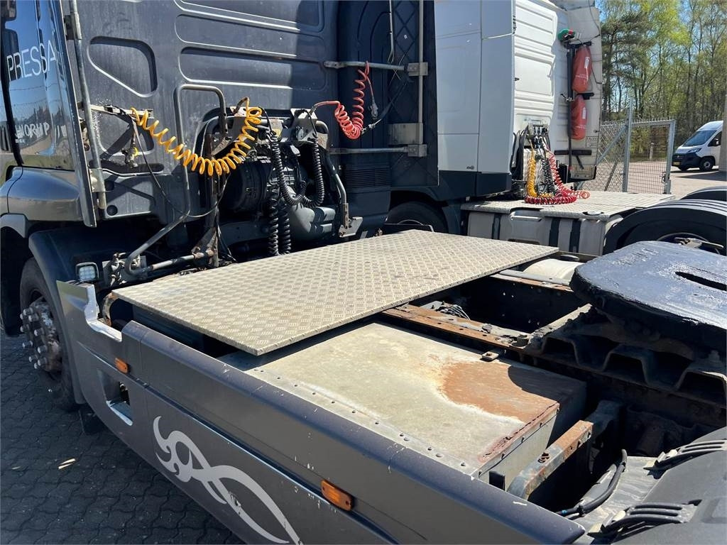 Renault Premium 440 DXI - Cabeza tractora: foto 3 Renault Premium 440 DXI - Cabeza tractora: foto 3