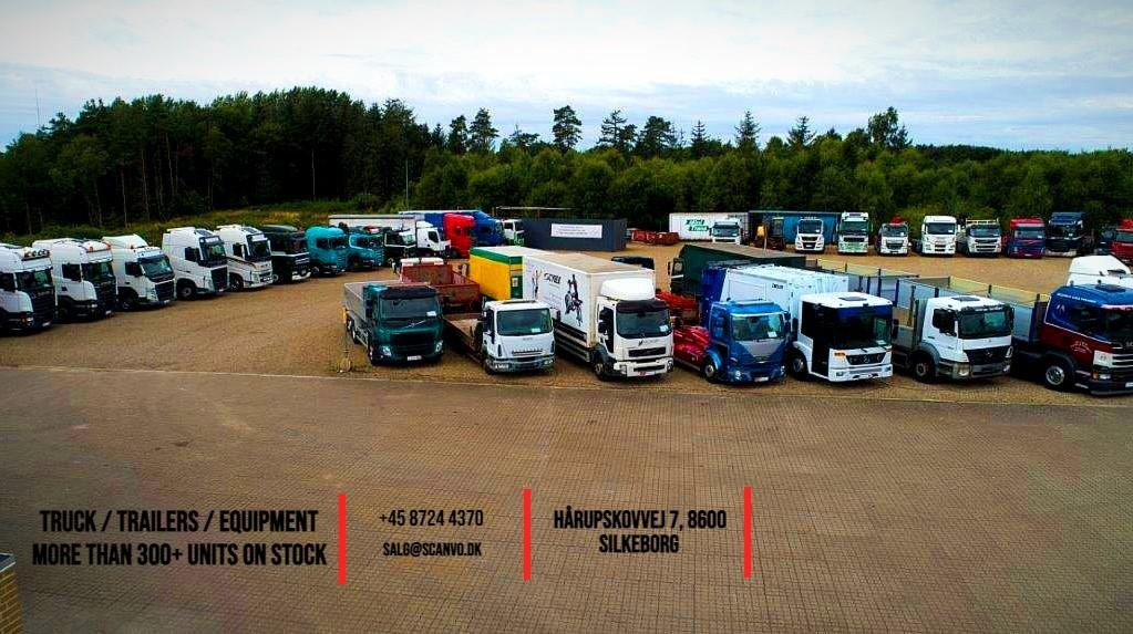 Fruehauf 13,6 mtr box - lodretstående lift - Caja cerrada semirremolque: foto 5 Fruehauf 13,6 mtr box - lodretstående lift - Caja cerrada semirremolque: foto 5