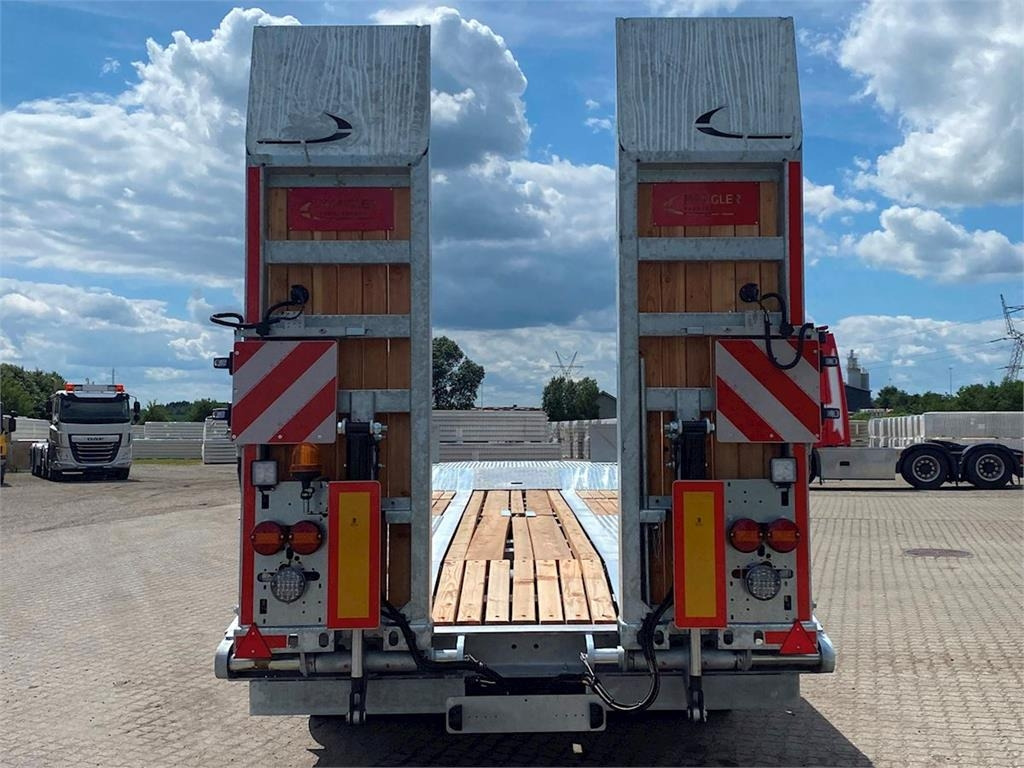 Hangler DTS 300 3 akslet med ramper - Góndola rebajadas remolque: foto 5 Hangler DTS 300 3 akslet med ramper - Góndola rebajadas remolque: foto 5