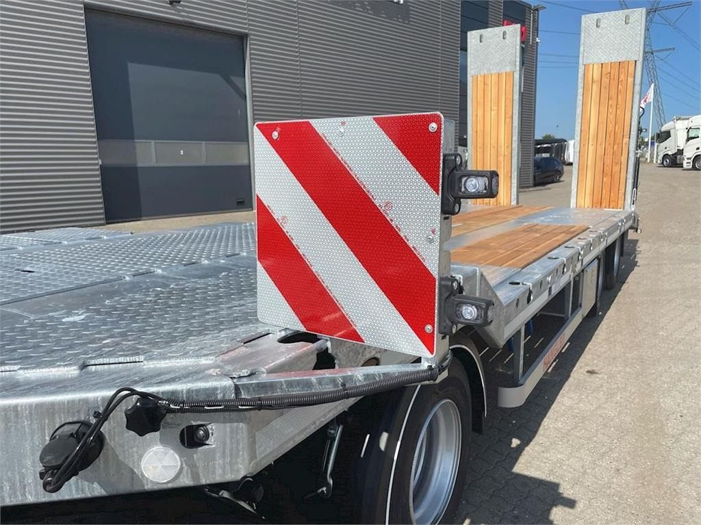 Hangler VTS-H 400 4 akslet - 2 delt ramper  - Góndola rebajadas remolque: foto 4 Hangler VTS-H 400 4 akslet - 2 delt ramper  - Góndola rebajadas remolque: foto 4