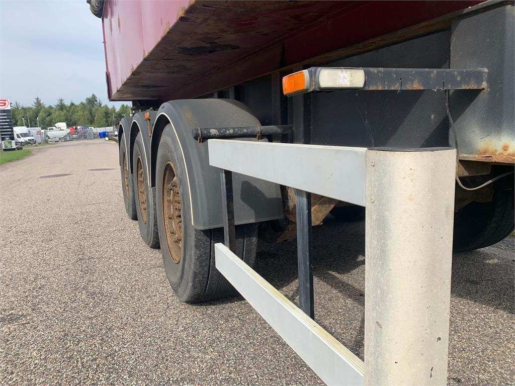 MJS 5,5 mtr isoleret tipkasse - aut bagsmæk - Volquete remolque: foto 5 MJS 5,5 mtr isoleret tipkasse - aut bagsmæk - Volquete remolque: foto 5