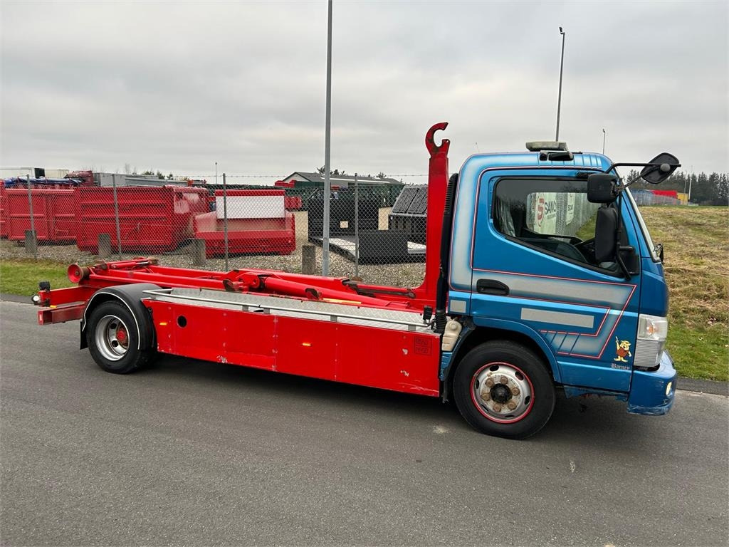 Mitsubishi Fuso CANTER 9C150 - Multibasculante camión: foto 1 Mitsubishi Fuso CANTER 9C150 - Multibasculante camión: foto 1