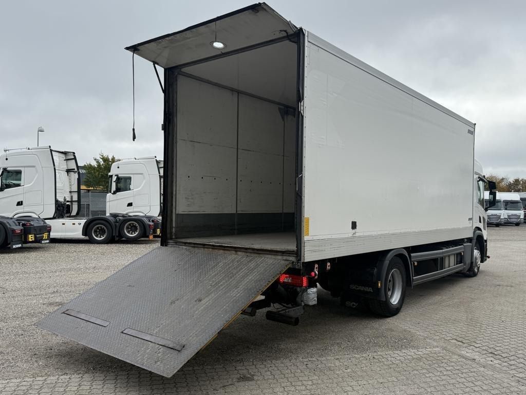 Scania P250 B 4X2 NB - Camión caja cerrada: foto 5 Scania P250 B 4X2 NB - Camión caja cerrada: foto 5