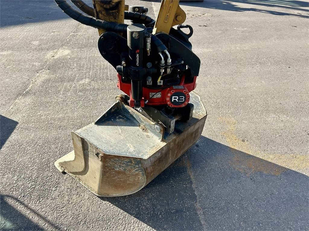Miniexcavadora CAT 308CR NEXT GEN PYÖRITTÄJÄLLÄ: foto 14