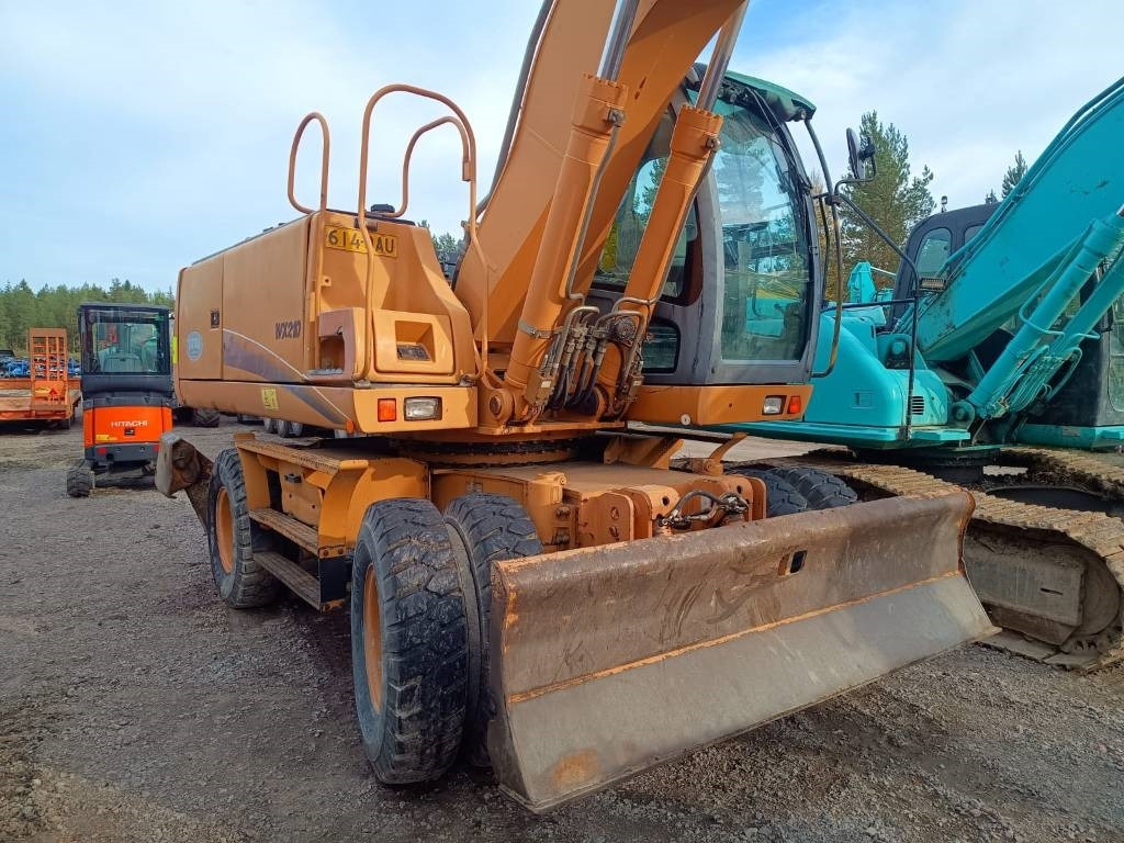Excavadora de ruedas Case WX210 PYÖRITTÄJÄLLÄ: foto 7