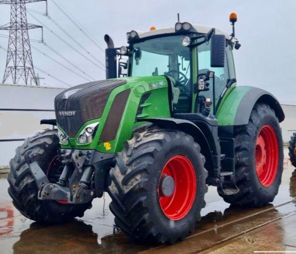 Fendt 828 S4 Profi Plus - Tractor: foto 1 Fendt 828 S4 Profi Plus - Tractor: foto 1