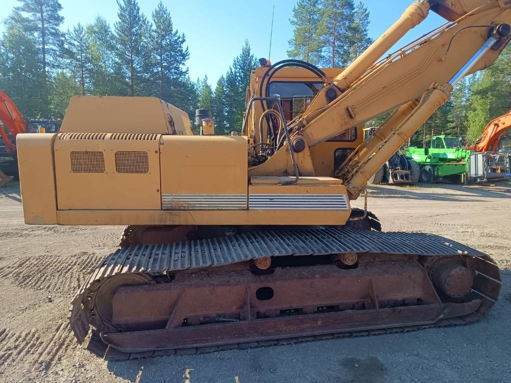 Fiat-Hitachi FH200T 2-KAUHAA - Excavadora de cadenas: foto 5 Fiat-Hitachi FH200T 2-KAUHAA - Excavadora de cadenas: foto 5