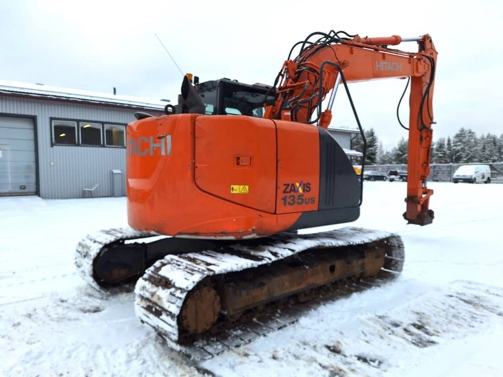 Hitachi ZX135USB-5 RASVARILLA - Excavadora de cadenas: foto 4 Hitachi ZX135USB-5 RASVARILLA - Excavadora de cadenas: foto 4