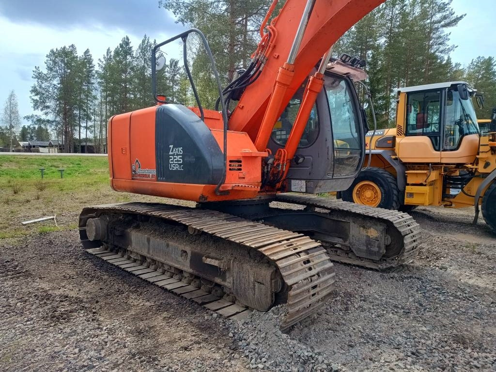 Hitachi ZX225USR KALLISTAJALLA  - Excavadora de cadenas: foto 5 Hitachi ZX225USR KALLISTAJALLA  - Excavadora de cadenas: foto 5