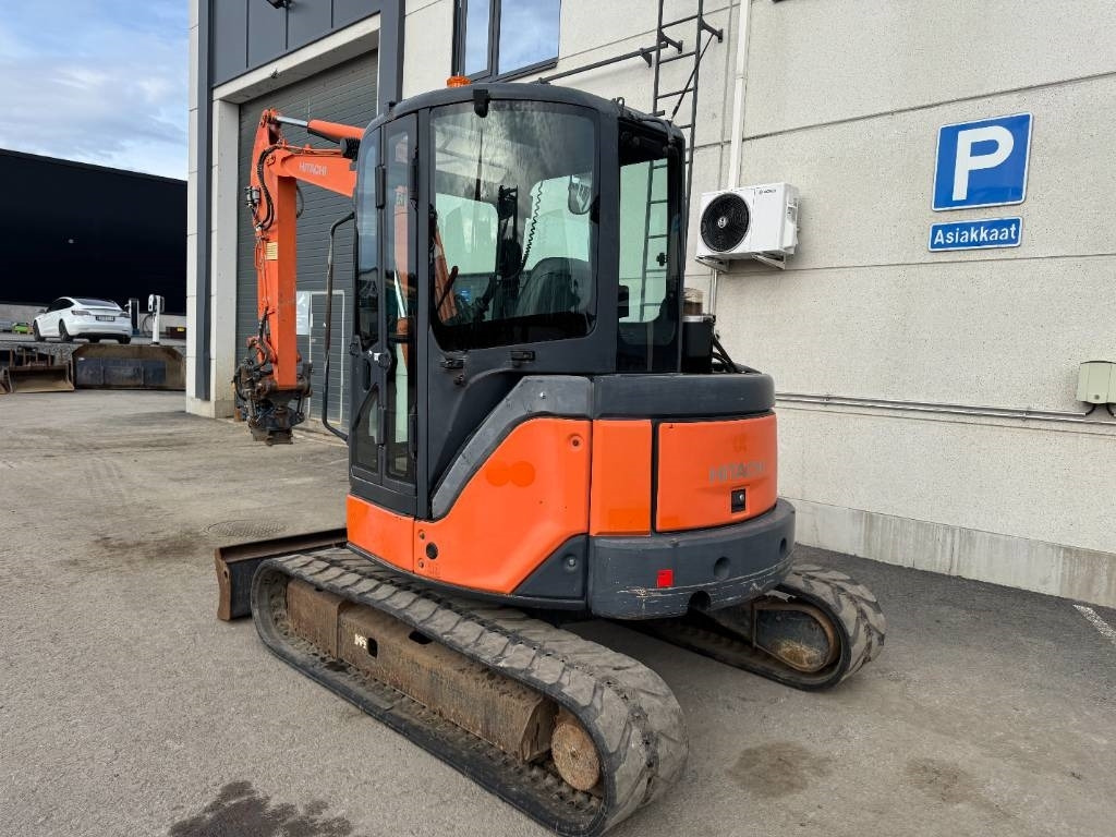 Hitachi ZX50U-2 PYÖRITTÄJÄLLÄ  - Miniexcavadora: foto 3 Hitachi ZX50U-2 PYÖRITTÄJÄLLÄ  - Miniexcavadora: foto 3