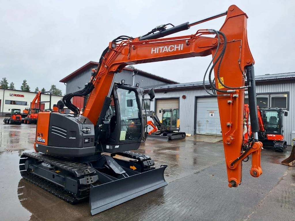 Hitachi ZX85US-6 UUSI, KÄYTTÄMÄTÖN - Miniexcavadora: foto 5 Hitachi ZX85US-6 UUSI, KÄYTTÄMÄTÖN - Miniexcavadora: foto 5