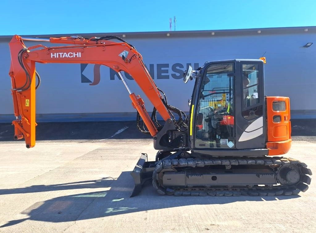 Hitachi ZX85USB-6 - Miniexcavadora: foto 1 Hitachi ZX85USB-6 - Miniexcavadora: foto 1