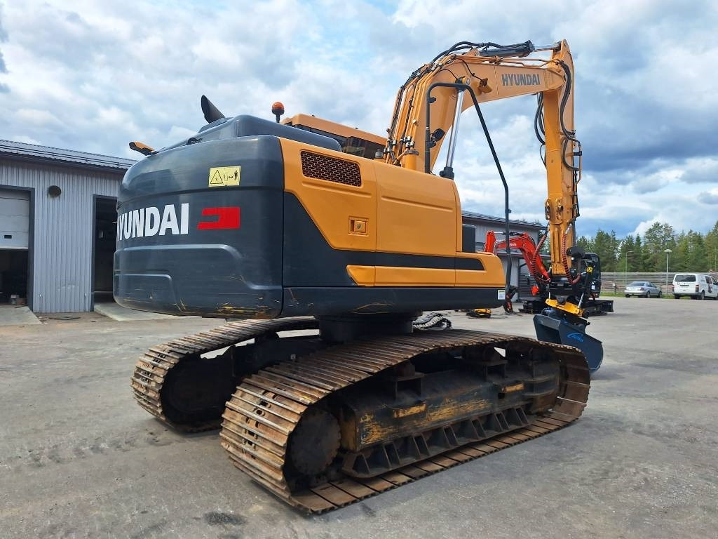 Hyundai HX140HW METSÄMALLI PYÖRITTÄJÄLLÄ - Excavadora de cadenas: foto 4 Hyundai HX140HW METSÄMALLI PYÖRITTÄJÄLLÄ - Excavadora de cadenas: foto 4