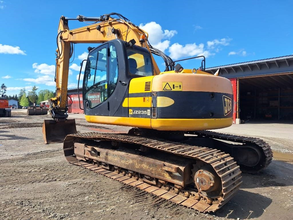 JCB JZ235LC KALLISTAJALLA - Excavadora de cadenas: foto 2 JCB JZ235LC KALLISTAJALLA - Excavadora de cadenas: foto 2