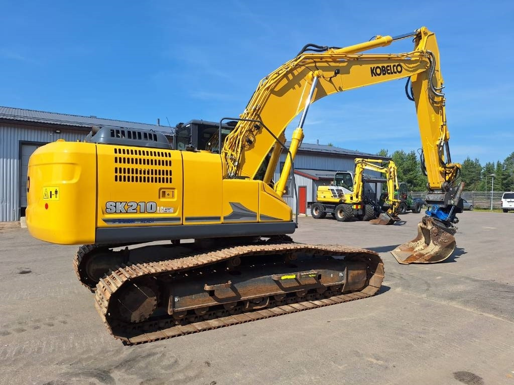 Kobelco SK210LC-11 PYÖRITTÄJÄLLÄ - Excavadora de cadenas: foto 4 Kobelco SK210LC-11 PYÖRITTÄJÄLLÄ - Excavadora de cadenas: foto 4