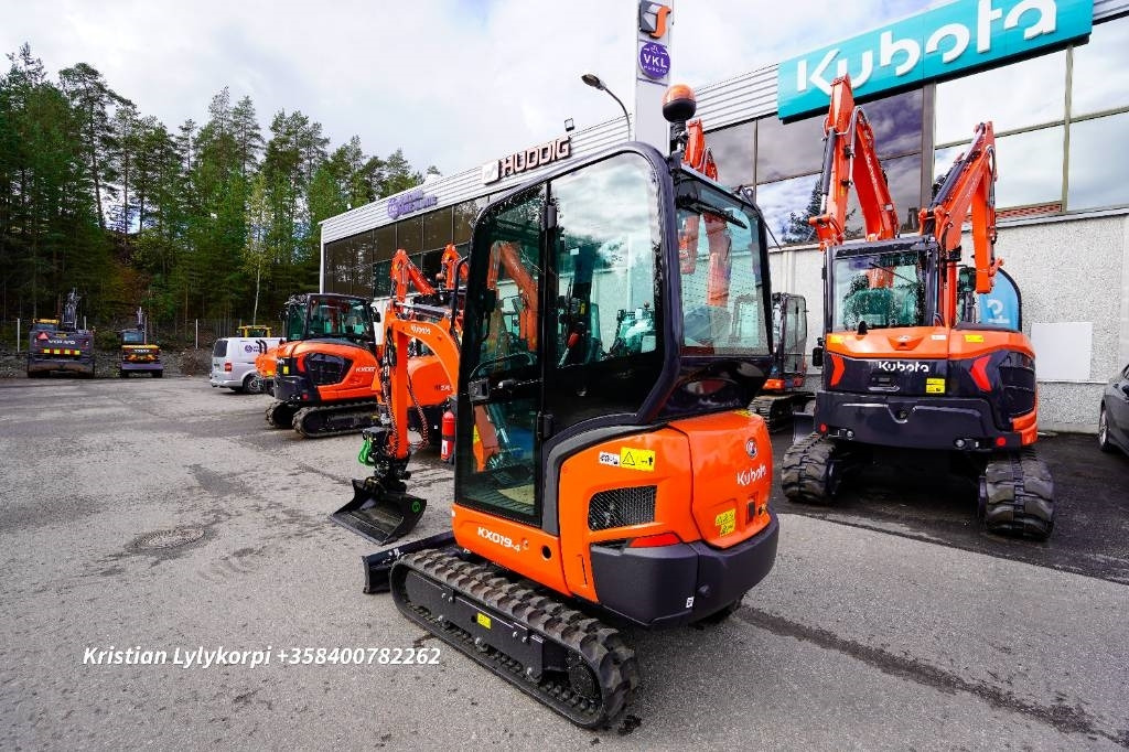 Kubota KX019-4 UUSI! TAKUU! PYÖRITTÄJÄLLÄ - Miniexcavadora: foto 2 Kubota KX019-4 UUSI! TAKUU! PYÖRITTÄJÄLLÄ - Miniexcavadora: foto 2