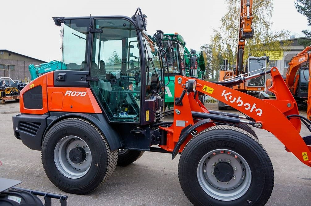 Kubota R070 VARUSTELTU - Cargadora de ruedas: foto 5 Kubota R070 VARUSTELTU - Cargadora de ruedas: foto 5
