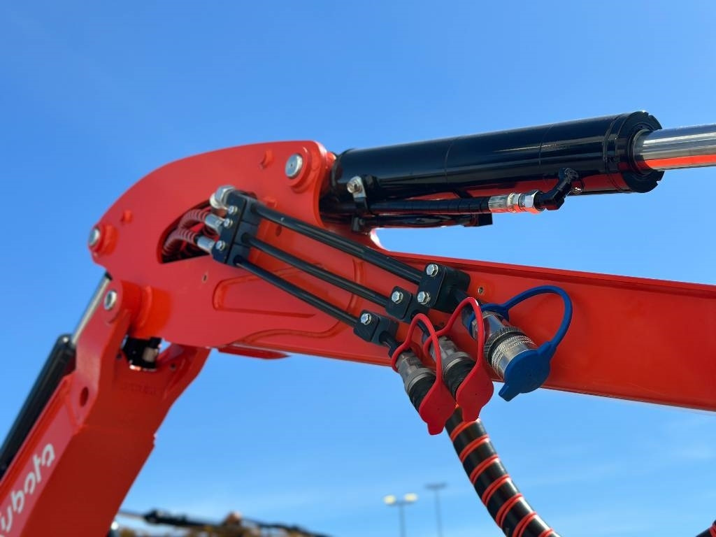 Leasing financiero de Kubota U 17-3 uusi Varustelupaketilla  leasing Kubota U 17-3 uusi Varustelupaketilla: foto 8