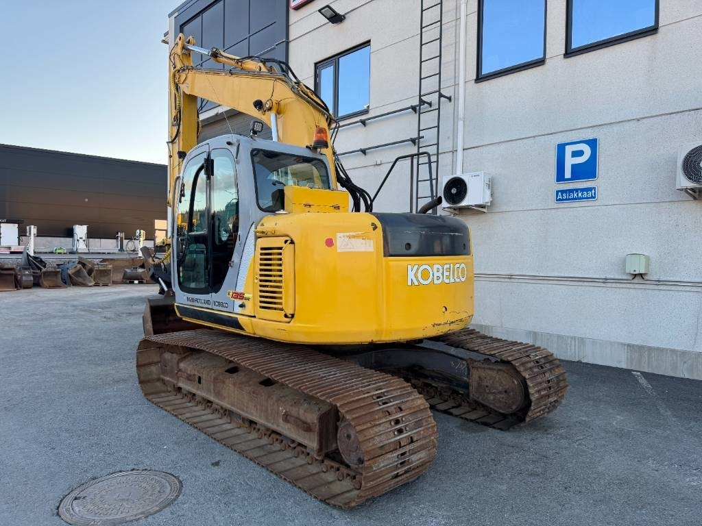 New Holland E 135 SR LC  - Excavadora de cadenas: foto 3 New Holland E 135 SR LC  - Excavadora de cadenas: foto 3