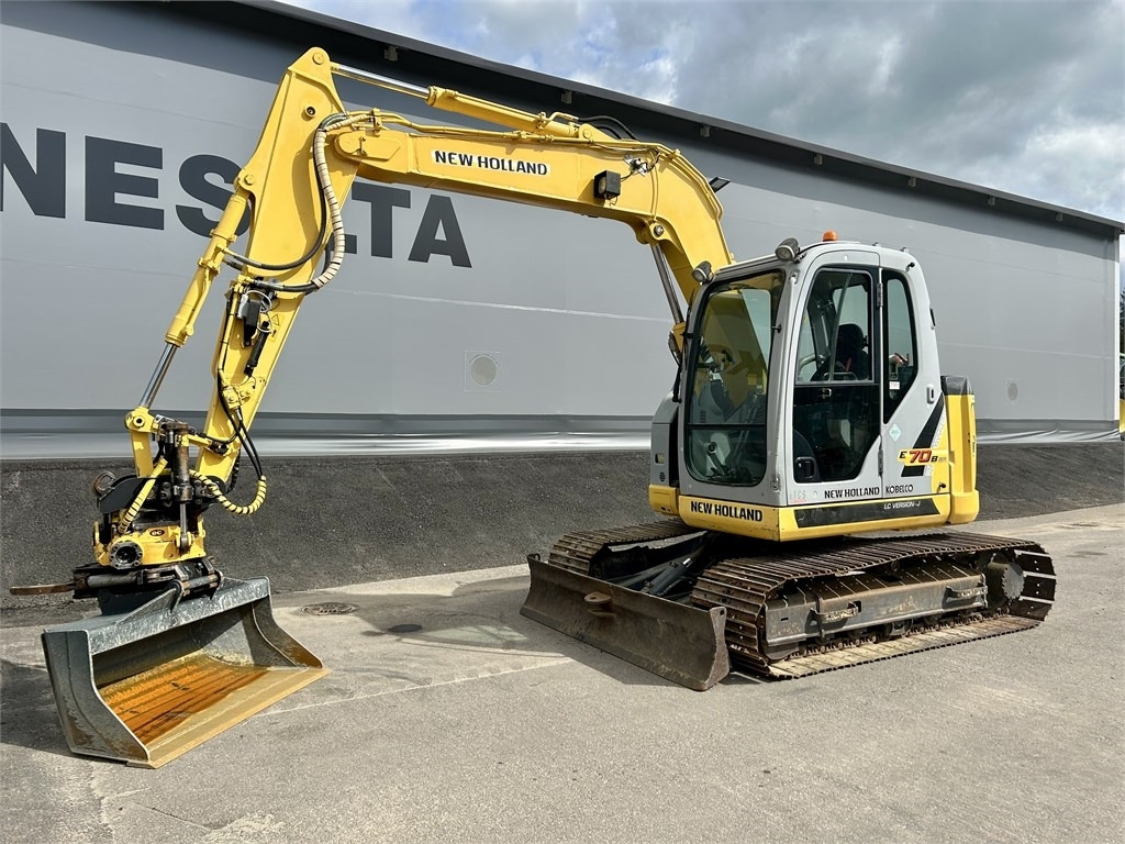 Miniexcavadora New Holland E 70BSR 2D MITTALAITTEET: foto 7