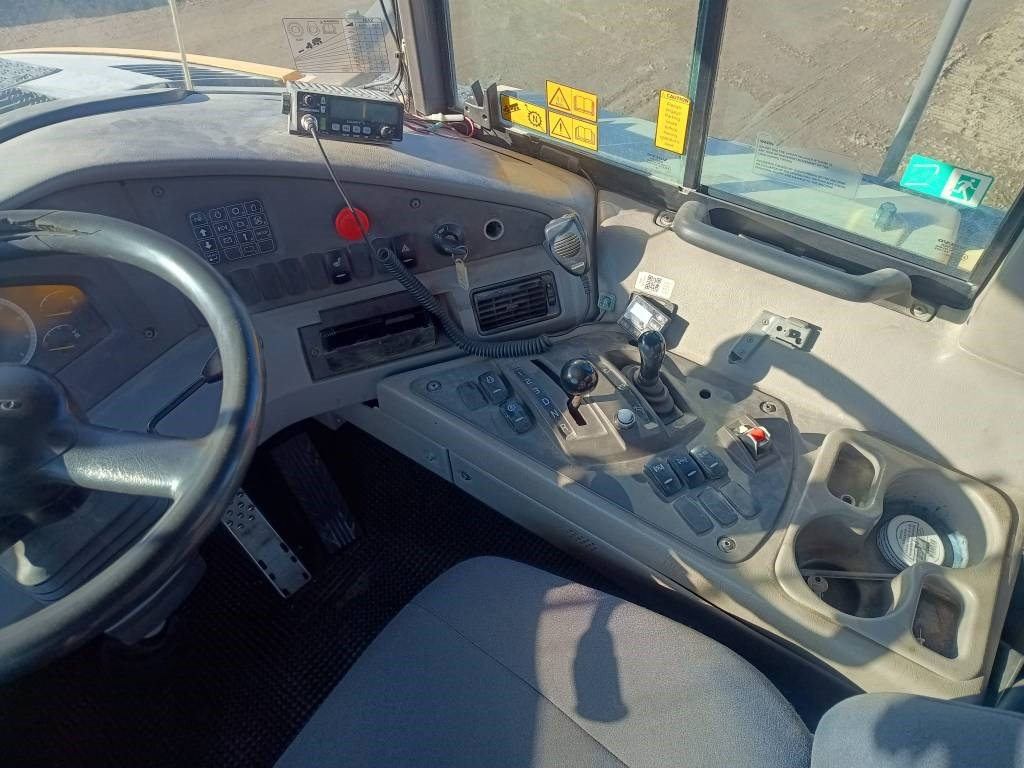 Dúmper articulado Volvo A40F DUMPPERI: foto 14
