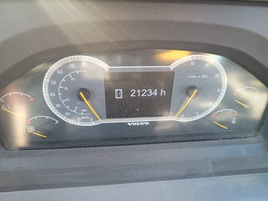 Dúmper articulado Volvo A40F DUMPPERI: foto 18