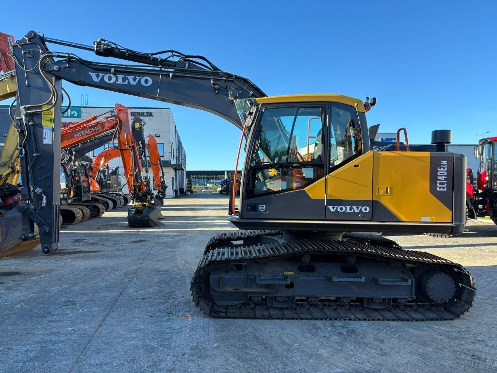 Volvo EC140ELM - Excavadora de cadenas: foto 1 Volvo EC140ELM - Excavadora de cadenas: foto 1