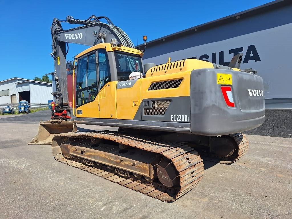 Volvo EC220DL PYÖRITTÄJÄLLÄ - Excavadora de cadenas: foto 2 Volvo EC220DL PYÖRITTÄJÄLLÄ - Excavadora de cadenas: foto 2