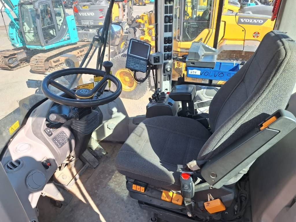 Volvo L 90 H - Cargadora de ruedas: foto 5 Volvo L 90 H - Cargadora de ruedas: foto 5