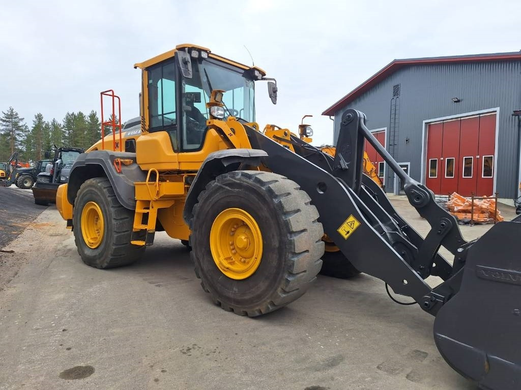 Volvo L110H VAAKA, YM - Cargadora de ruedas: foto 5 Volvo L110H VAAKA, YM - Cargadora de ruedas: foto 5