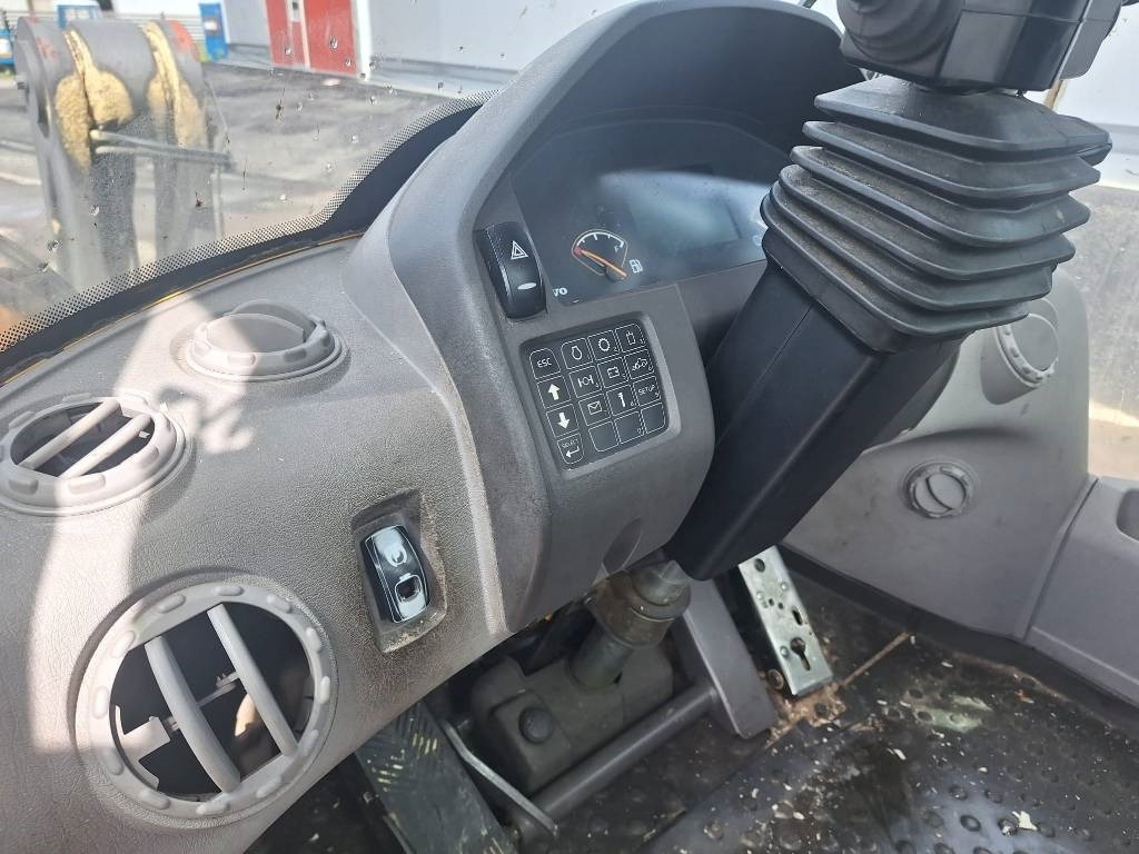 Cargadora de ruedas Volvo L120F RASVARI, VAAKA: foto 15
