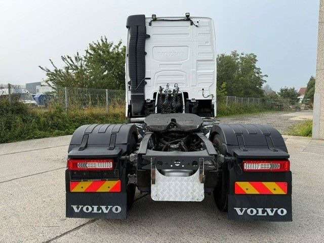 Volvo FH460. Klimaautomatik. Retarder. EU6C. - Cabeza tractora: foto 4 Volvo FH460. Klimaautomatik. Retarder. EU6C. - Cabeza tractora: foto 4