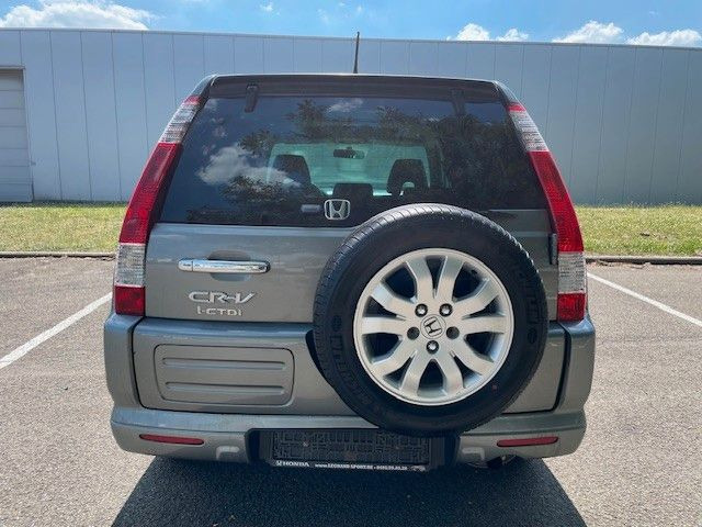 Honda CR-V 2.2i-CTDi Executive. Klima. Navi. Leder. CC - SUV/ Todoterreno: foto 4 Honda CR-V 2.2i-CTDi Executive. Klima. Navi. Leder. CC - SUV/ Todoterreno: foto 4