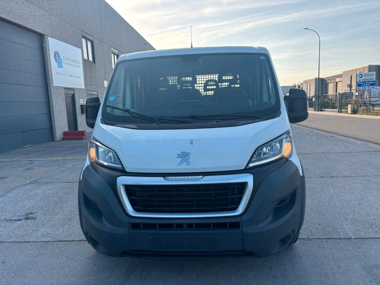 Peugeot Boxer Pritsche Maxi. Doka. 150PS. - Caja abierta furgoneta, Furgoneta combi: foto 5 Peugeot Boxer Pritsche Maxi. Doka. 150PS. - Caja abierta furgoneta, Furgoneta combi: foto 5