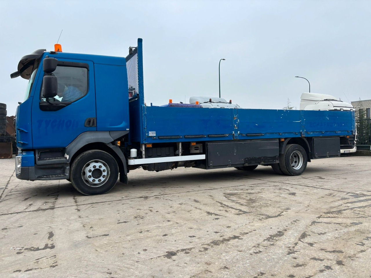 Camión caja abierta Volvo FL7-240. Pritsche 6.80m. EU5.: foto 8