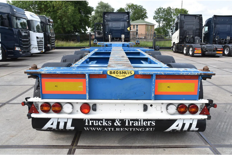 Broshuis MFCC - LIFT AXLE - SAF AXLES - DISC BRAKES - 2 x EXTENDABLE - EXCELLENT CONDITION - - Portacontenedore/ Intercambiable semirremolque: foto 3 Broshuis MFCC - LIFT AXLE - SAF AXLES - DISC BRAKES - 2 x EXTENDABLE - EXCELLENT CONDITION - - Portacontenedore/ Intercambiable semirremolque: foto 3