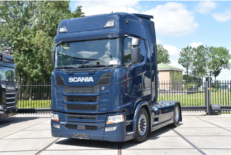 Scania S450 NGS 4x2NB - FULL AIR - 847 TKM - RETARDER - PARK. AIRCO - 2 x FUEL TANKS - TOP CONDITION - - Cabeza tractora: foto 2 Scania S450 NGS 4x2NB - FULL AIR - 847 TKM - RETARDER - PARK. AIRCO - 2 x FUEL TANKS - TOP CONDITION - - Cabeza tractora: foto 2