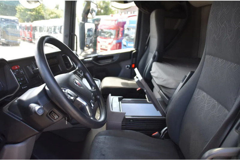 Scania S450 NGS 4x2NB - FULL AIR - 847 TKM - RETARDER - PARK. AIRCO - 2 x FUEL TANKS - TOP CONDITION - - Cabeza tractora: foto 5 Scania S450 NGS 4x2NB - FULL AIR - 847 TKM - RETARDER - PARK. AIRCO - 2 x FUEL TANKS - TOP CONDITION - - Cabeza tractora: foto 5