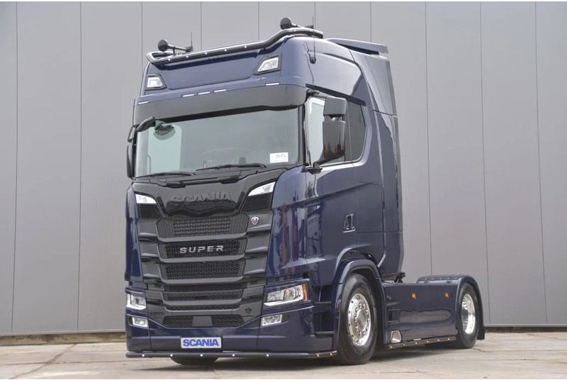 Scania S770 V8 NGS 4x2NB - HYDRAULIC SYSTEM - FULL OPTIONS - RETARDER - 389 TKM - FULL AIR/4 POINT AIR REAR - ALCOA'S - EXCELLENT CONDI - Cabeza tractora: foto 1 Scania S770 V8 NGS 4x2NB - HYDRAULIC SYSTEM - FULL OPTIONS - RETARDER - 389 TKM - FULL AIR/4 POINT AIR REAR - ALCOA'S - EXCELLENT CONDI - Cabeza tractora: foto 1