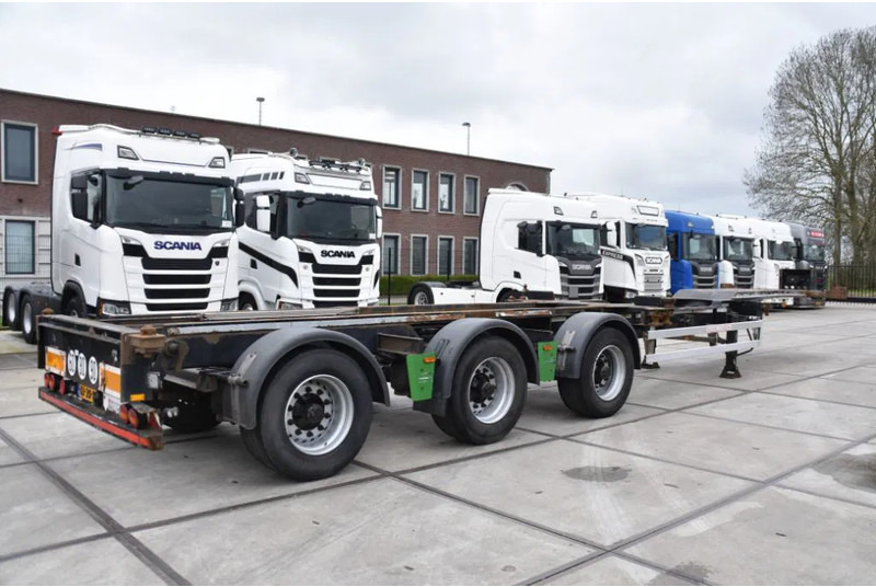 Renders ROC 16.27 CC - X STEERING - BPW AXLES - DISC BRAKES - - Portacontenedore/ Intercambiable semirremolque: foto 2 Renders ROC 16.27 CC - X STEERING - BPW AXLES - DISC BRAKES - - Portacontenedore/ Intercambiable semirremolque: foto 2