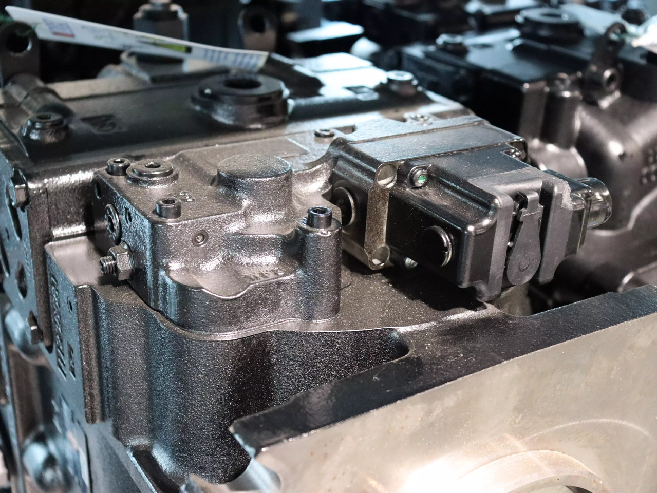 DANFOSS / SAUER 90L250 KA5BC80 S3C8 K03 NNN 424224 - Bomba hidráulica para Maquinaria de construcción: foto 3 DANFOSS / SAUER 90L250 KA5BC80 S3C8 K03 NNN 424224 - Bomba hidráulica para Maquinaria de construcción: foto 3