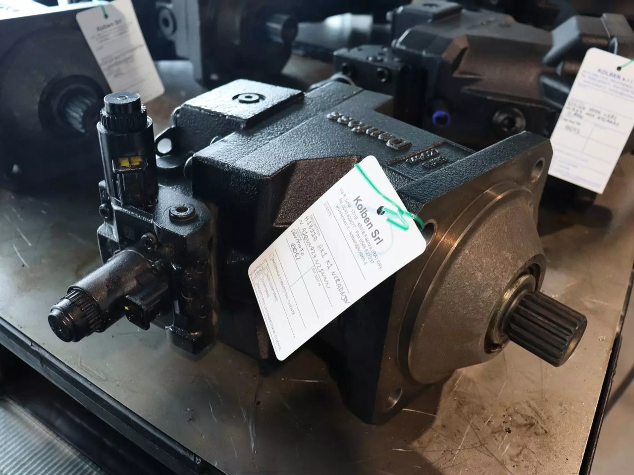 DANFOSS / SAUER H1B110-AK1-K1-NCRADNJNNA10NN027N25NNN - Motor hidráulico para Maquinaria de construcción: foto 1 DANFOSS / SAUER H1B110-AK1-K1-NCRADNJNNA10NN027N25NNN - Motor hidráulico para Maquinaria de construcción: foto 1