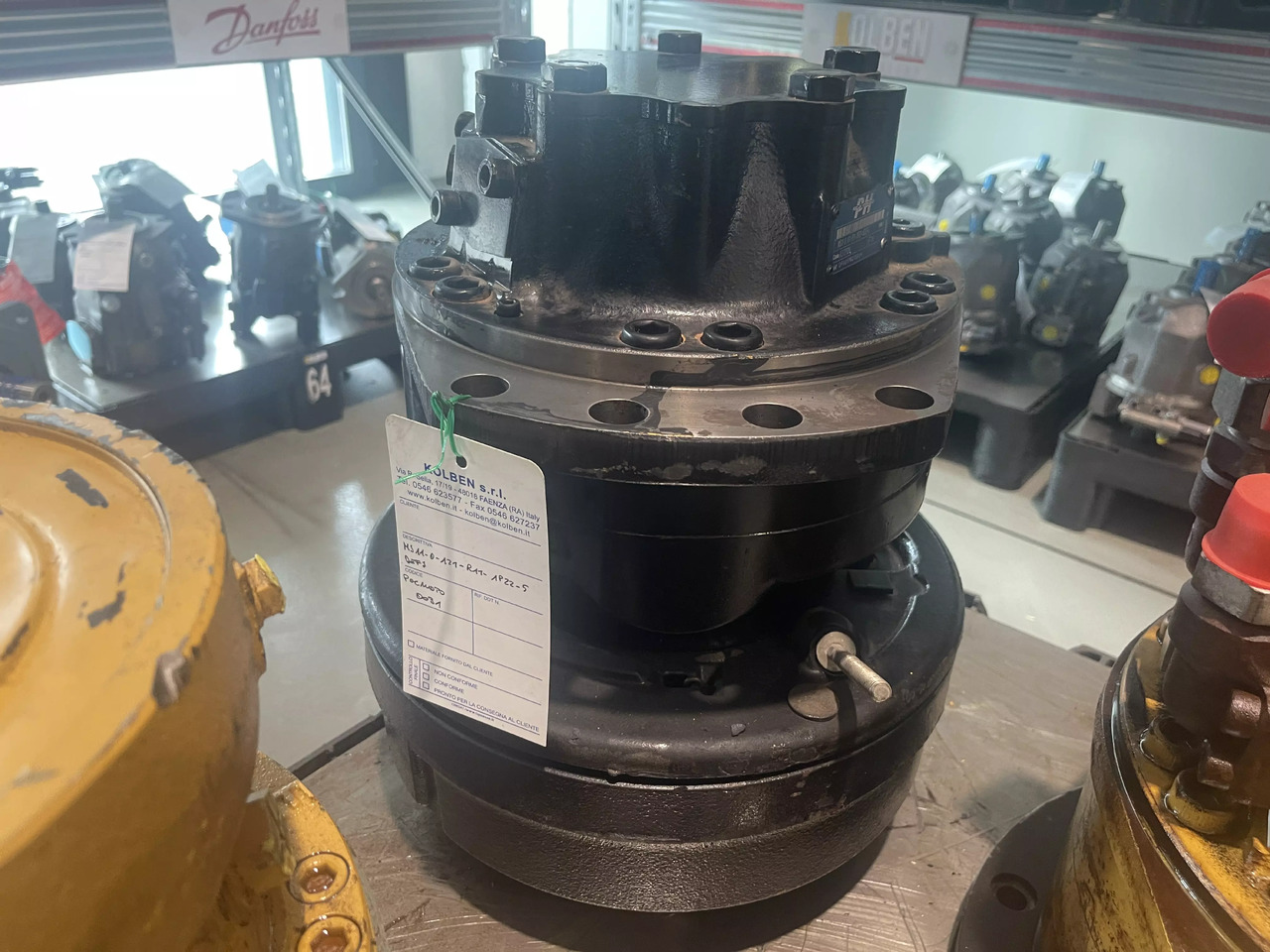 POCLAIN MS11-0-121-R11-1P22-5DEFJ - Motor hidráulico para Maquinaria de construcción: foto 2 POCLAIN MS11-0-121-R11-1P22-5DEFJ - Motor hidráulico para Maquinaria de construcción: foto 2