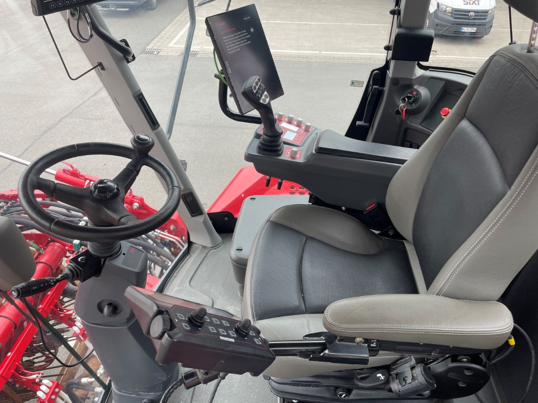 Grimme REXOR 630 / 830 / 930 - Equipo para trabajo del suelo: foto 5 Grimme REXOR 630 / 830 / 930 - Equipo para trabajo del suelo: foto 5