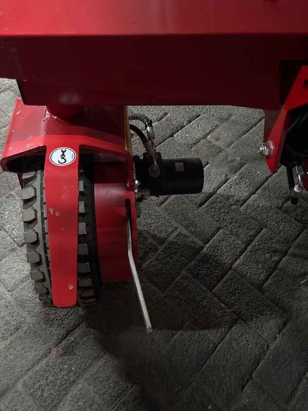 Grimme TC 816 - Almacenamiento: foto 3 Grimme TC 816 - Almacenamiento: foto 3