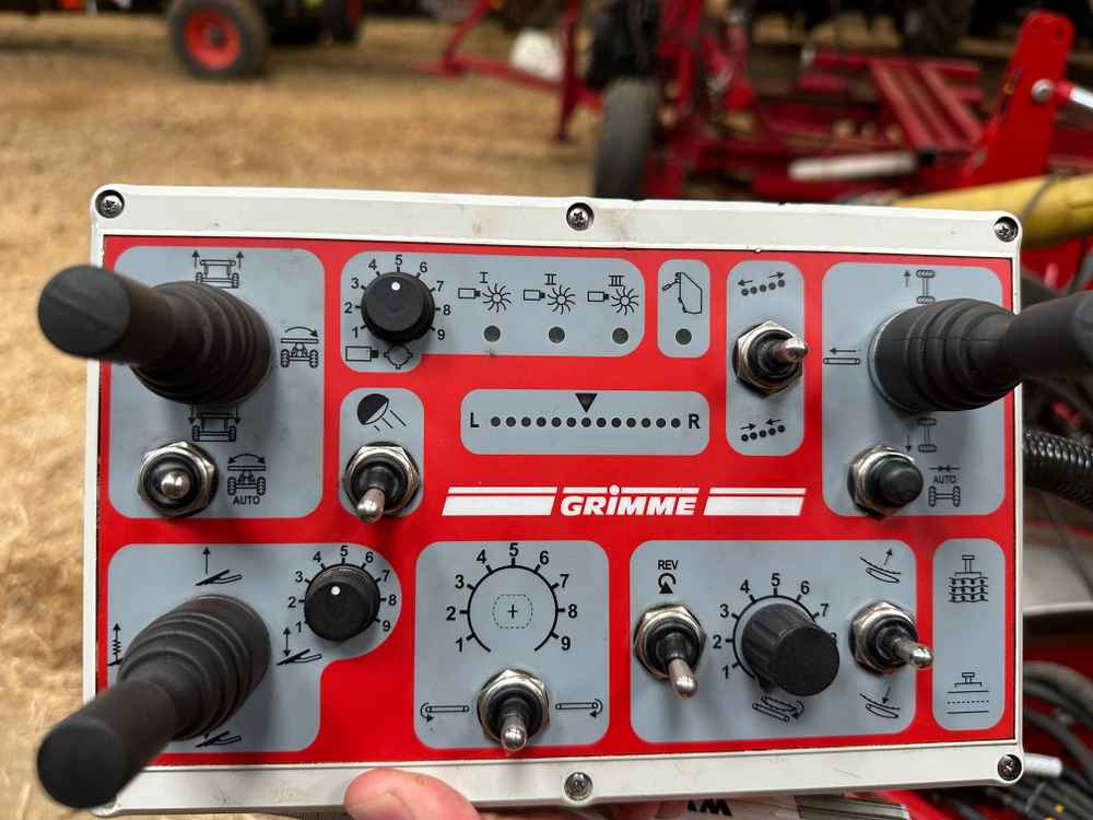 Grimme CS-150 CombiStar XL - Arrancadora de patatas: foto 3 Grimme CS-150 CombiStar XL - Arrancadora de patatas: foto 3