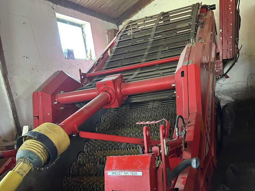 Grimme CS-150 RotaPower - Arrancadora de patatas: foto 1 Grimme CS-150 RotaPower - Arrancadora de patatas: foto 1