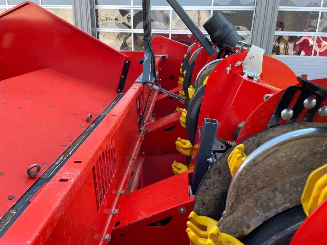 Dewulf CP 42 Trailed   SC Compact - Cosechadora: foto 4 Dewulf CP 42 Trailed   SC Compact - Cosechadora: foto 4